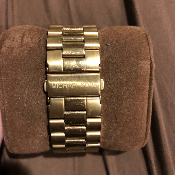 Michael Kors watch - Picture 2 of 4